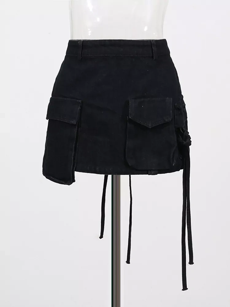 TWOTWINSTYLE Strap Splicing Pocket Denim Skirt