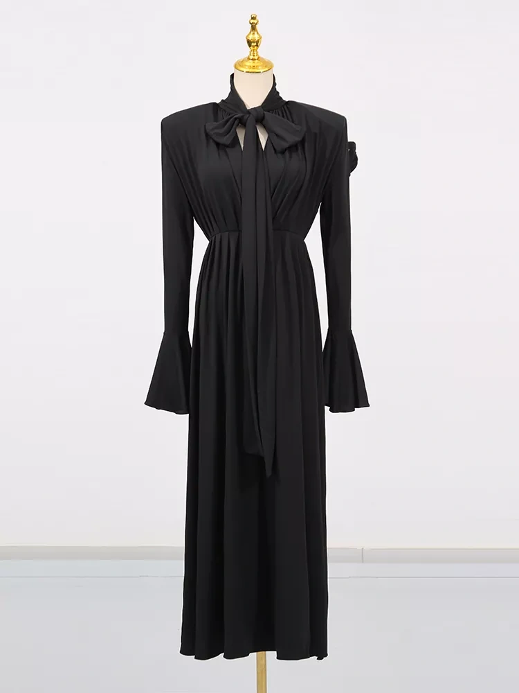 TWOTWINSTYLE Vintage Flared Sleeve Three-dimensional Flower Side Split Maxi Dress