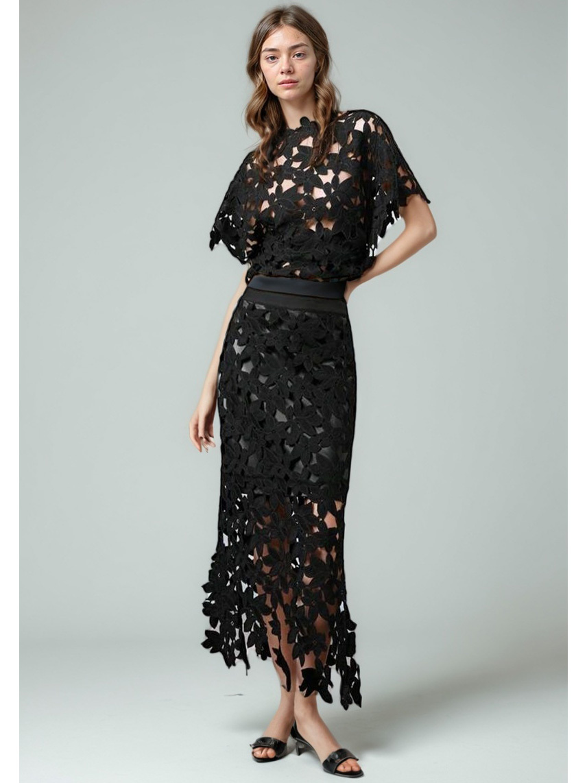 TWOTWINSTYLE Solid Hollow Out Chic Two Piece Set