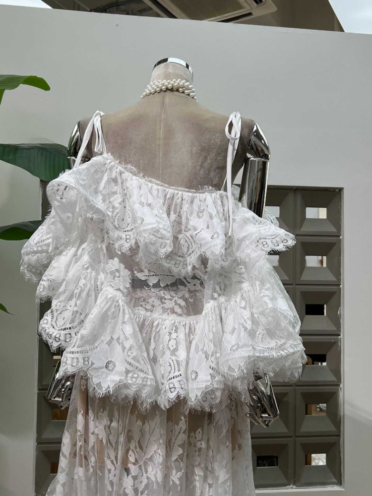 TWOTWINSTYLE Patchwork Lace Strap Irregular Long Dress