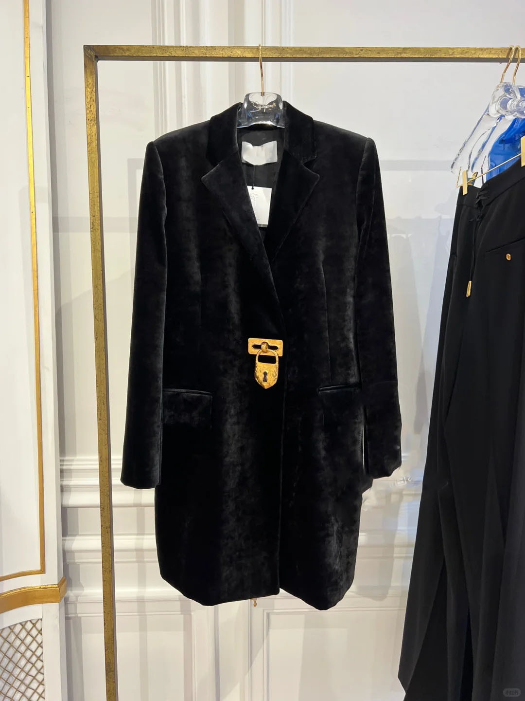 TWOTWINSTYLE Elegant Lapel Solid Chic Patchwork Jacket