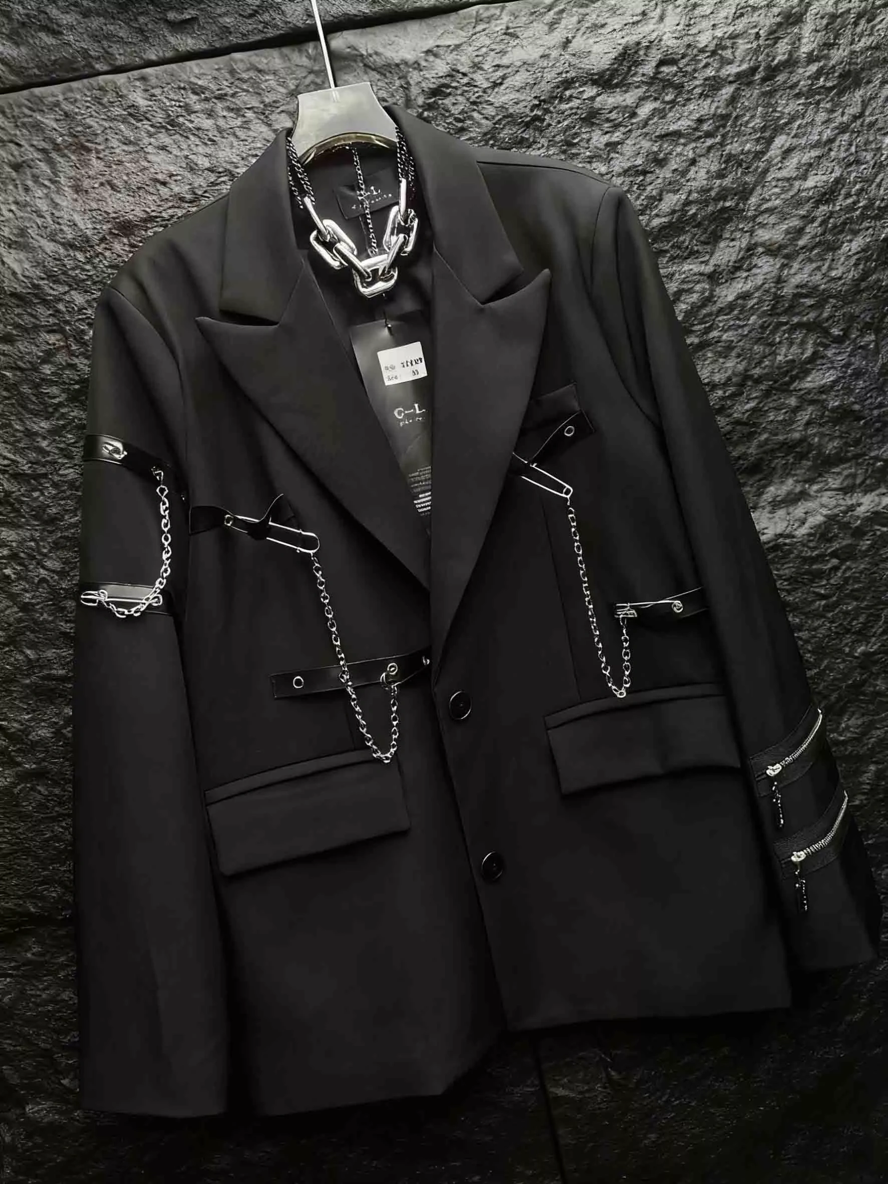 TWOTWINSTYLE Lapel V-neck Solid Patchwork Chain Jacket