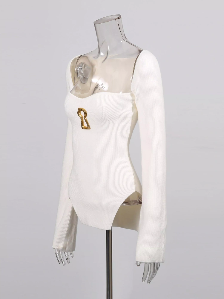 TWOTWINSTYLE Square Collar Splicing Metal Buckle Knitting Sweater