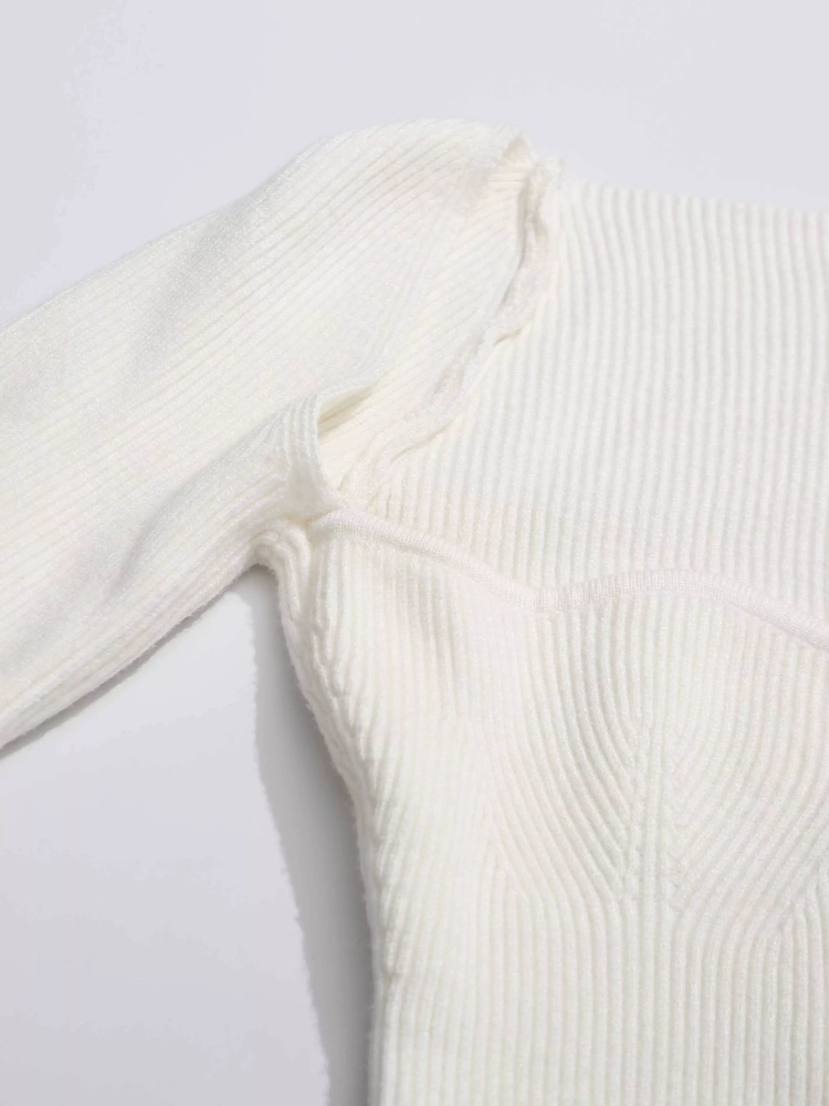 TWOTWINSTYLE Square Collar Splicing Metal Buckle Knitting Sweater