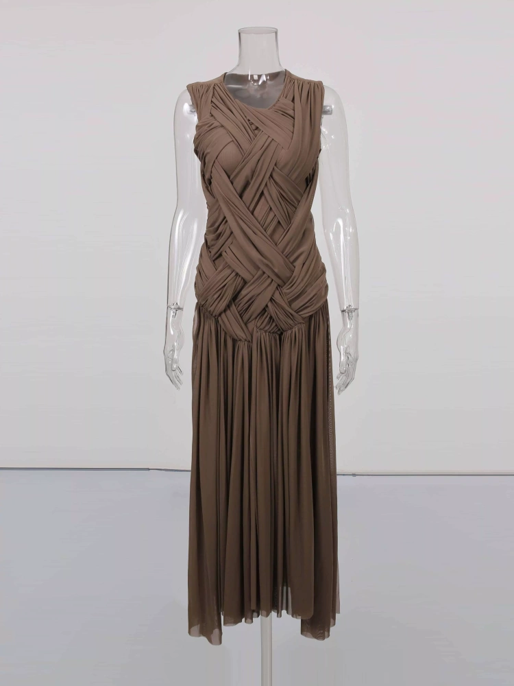 TWOTWINSTYLE Temperament Chic Side Split Ruched Round Neck Sleeveless Long Dress