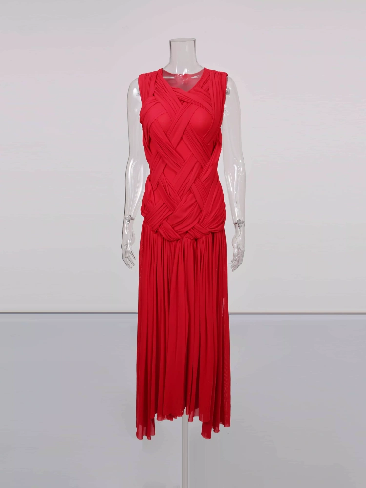TWOTWINSTYLE Temperament Chic Side Split Ruched Round Neck Sleeveless Long Dress