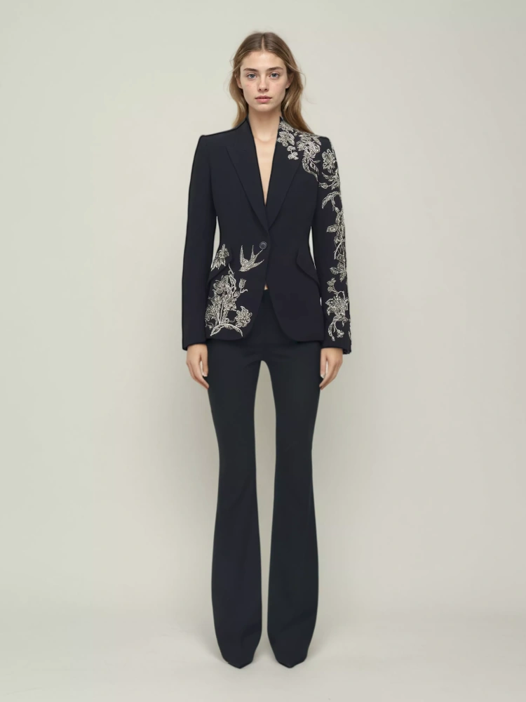 TWOTWINSTYLE Temperament Patchwork Embroidered Flares Lapel Jacket