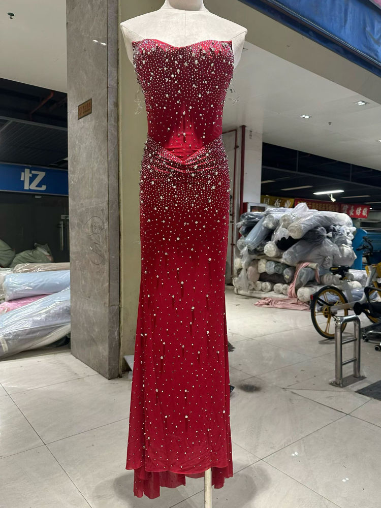 TWOTWINSTYLE Patchwork Diamond Slimming Strapless Dress