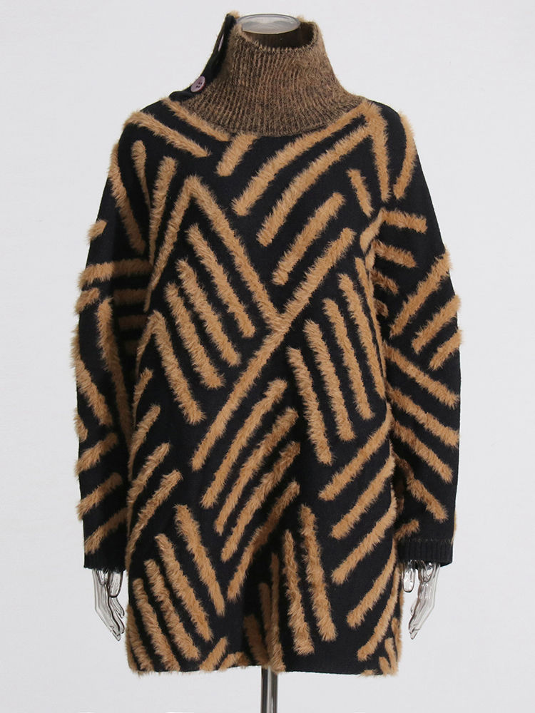TWOTWINSTYLE Hit Color Spliced Striped Casual Sweater