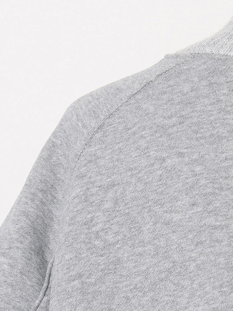 TWOTWINSTYLE Hit Color Turtleneck Casual Sweater