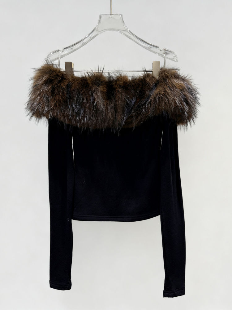 TWOTWINSTYLE Off Shoulder Spliced Fur Fashion Top