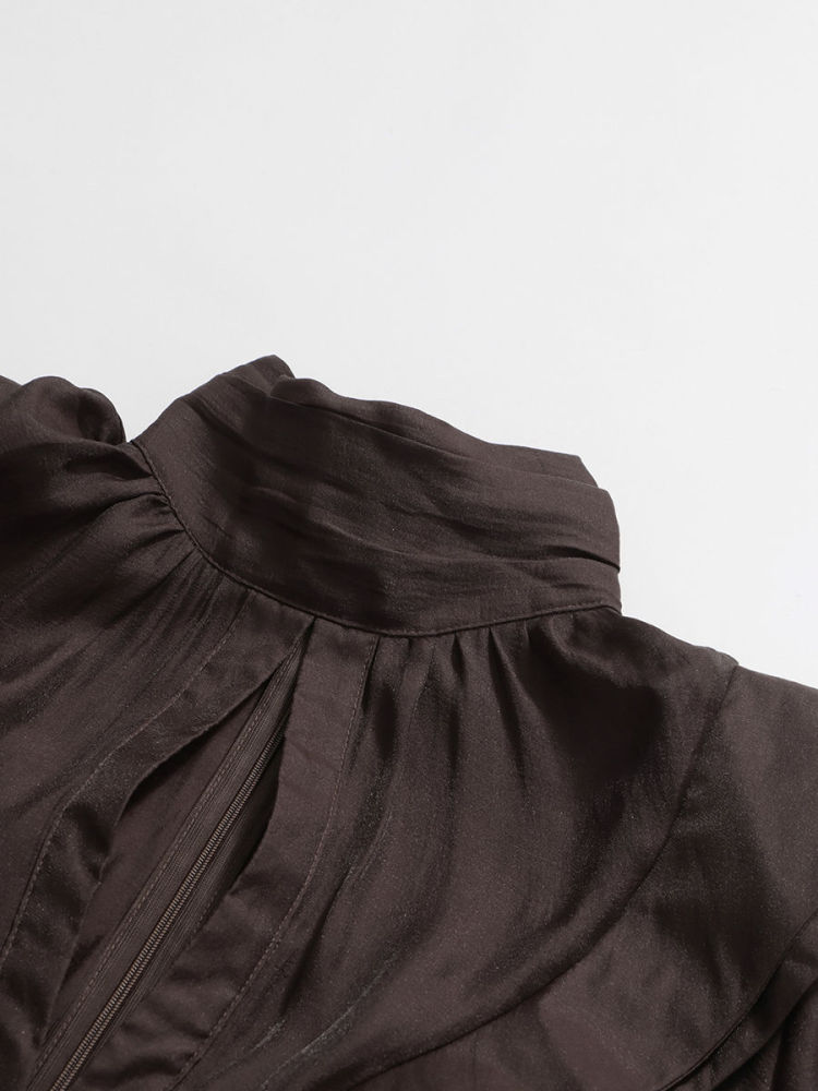 TWOTWINSTYLE Vintage Stand Collar Hollow Out Minimalist Dress