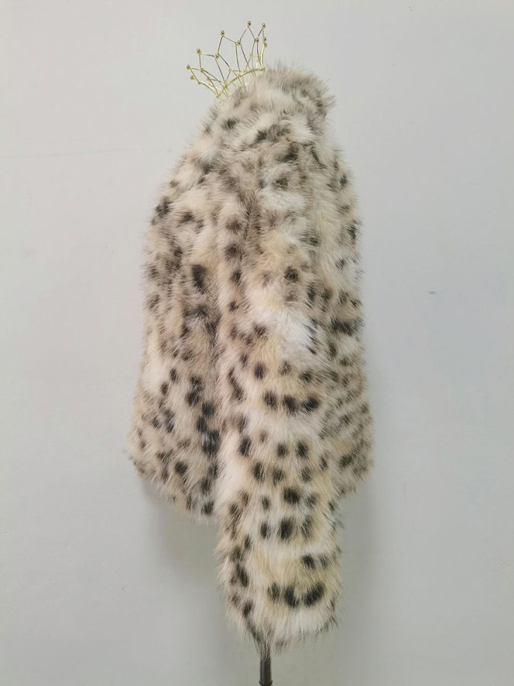TWOTWINSTYLE Fashion Leopard Print Loose Spliced Faux Fur Coat