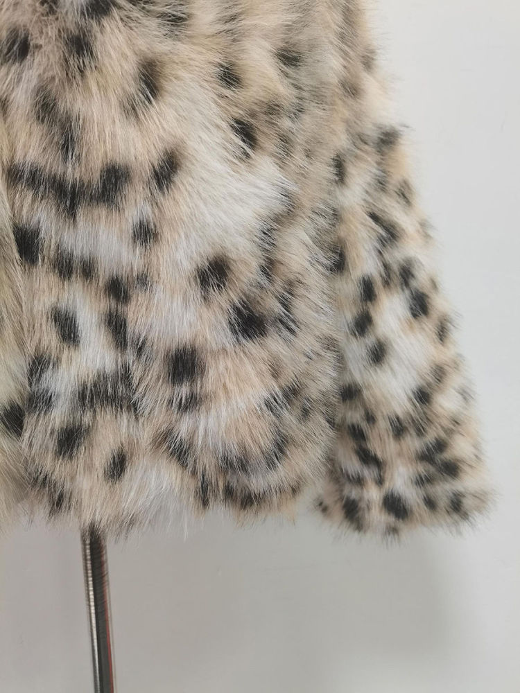TWOTWINSTYLE Fashion Leopard Print Loose Spliced Faux Fur Coat