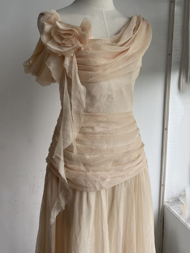 TWOTWINSTYLE Solid Off Shoulder Tunic Pleated Elegant Dress