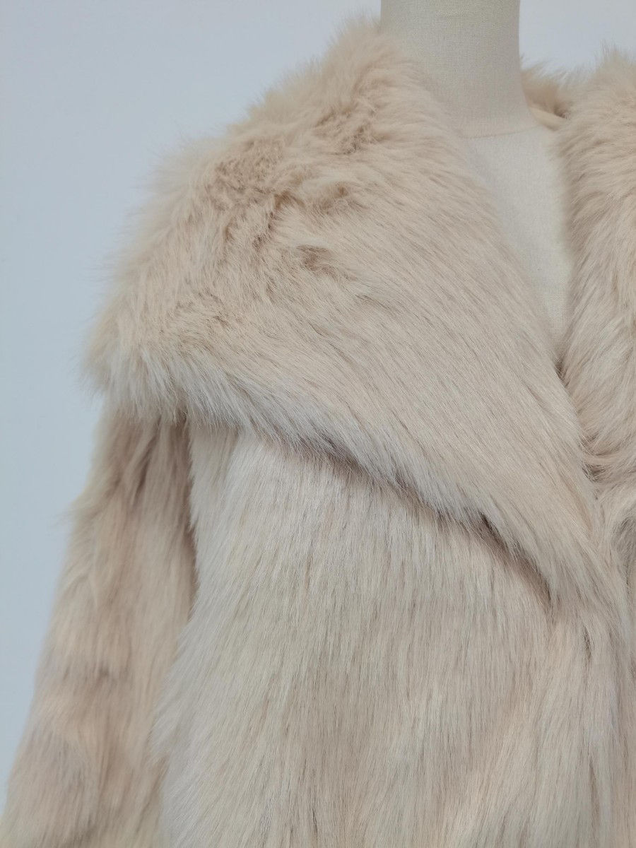 TWOTWINSTYLE Free Shipping Big Collar Fox Fur Grass Coat Plush Jacket