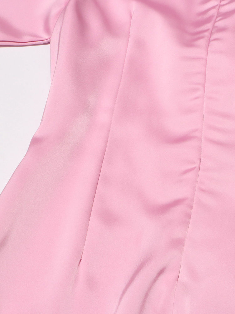 TWOTWINSTYLE Solid Round Neck Slimming Elegant Dress