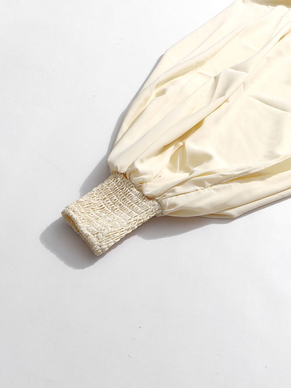 TWOTWINSTYLE Off Shoulder Split Pleated Shirt