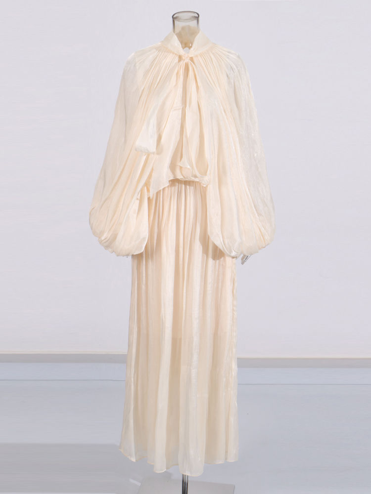 TWOTWINSTYLE Bat Sleeve Pleated Maxi Dress