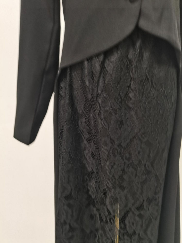 TWOTWINSTYLE Lapel Tunic Top Lace Side Split Skirt Vintage Set
