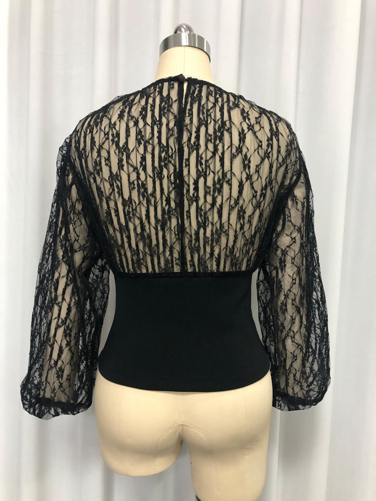 TWOTWINSTYLE Long Sleeve Spliced Lace Tunic Vintage T Shirt