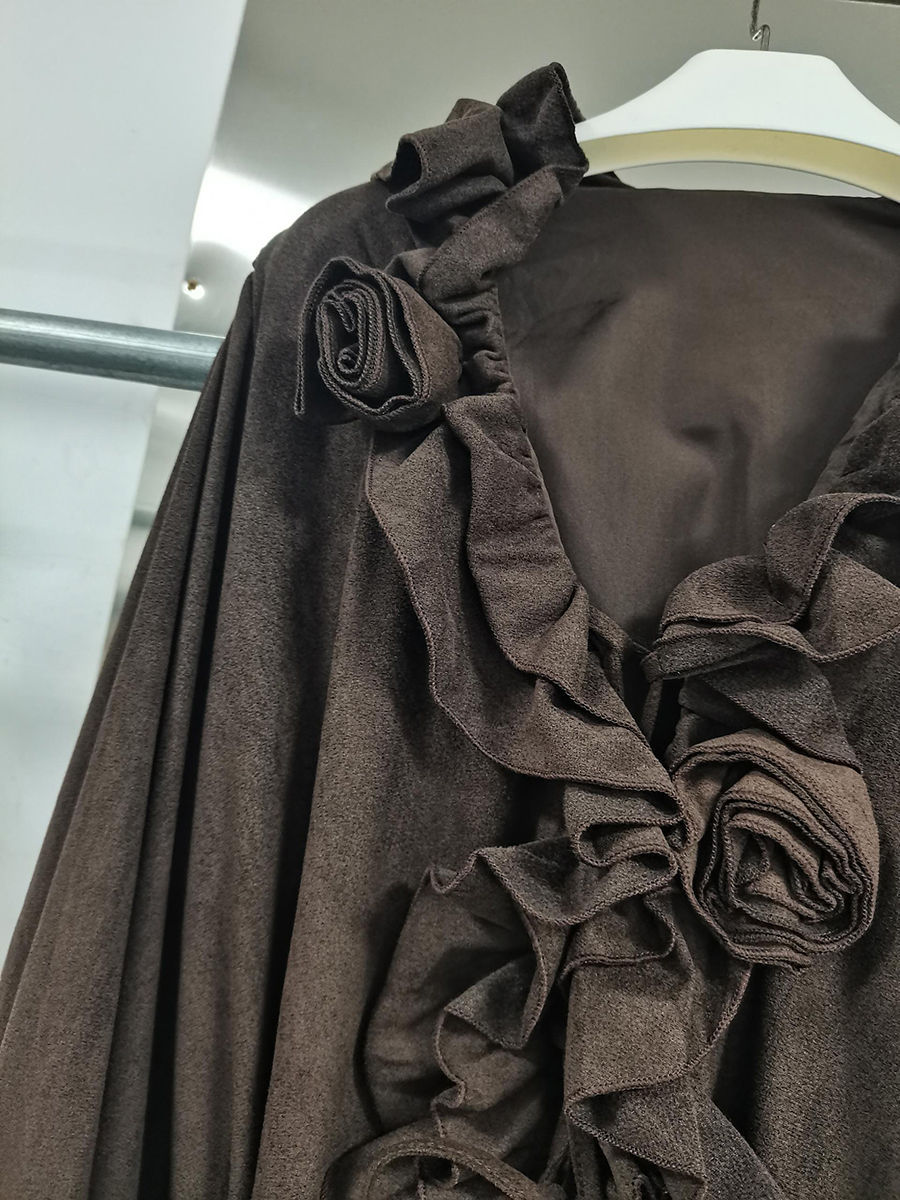 TWOTWINSTYLE Solid Ruffles Collar Top Loose Pants Fashion