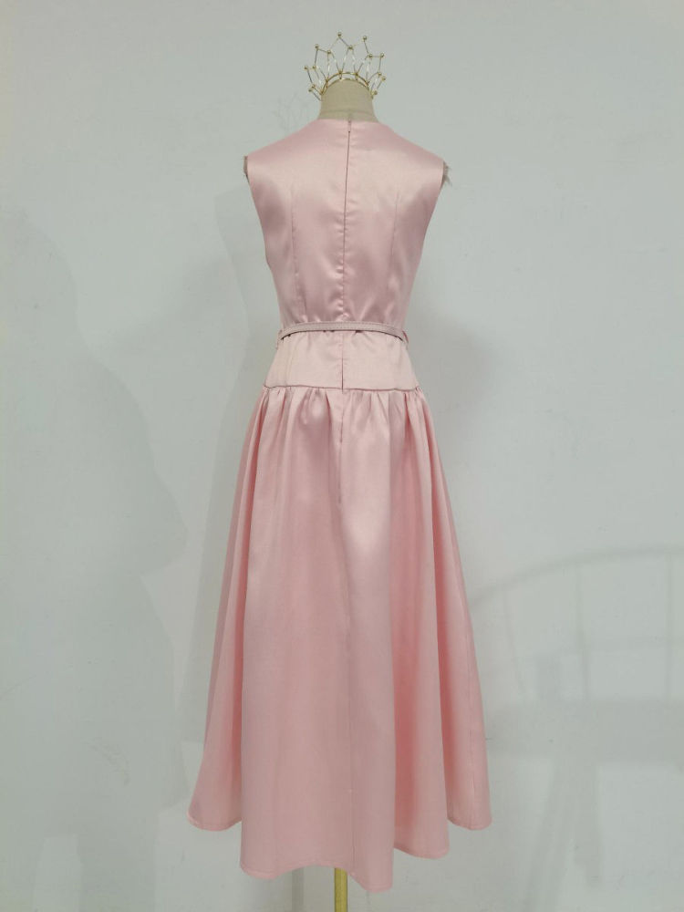 TWOTWINSTYLE Minimalist Sleeveless High Waist Elegant Dress