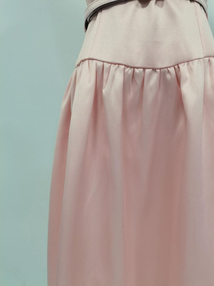 TWOTWINSTYLE Minimalist Sleeveless High Waist Elegant Dress