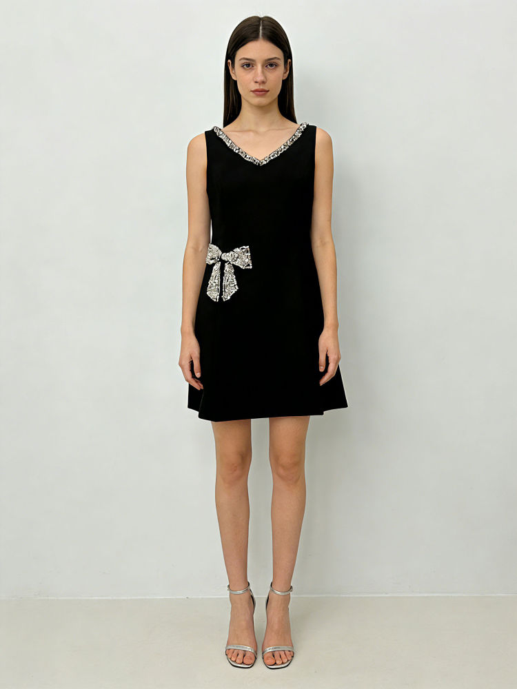 TWOTWINSTYLE Solid V Neck Spliced Diamond Bow Chic Mini Dress