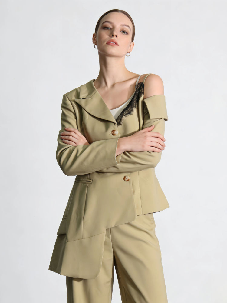 TWOTWINSTYLE Off One Shoulder Irregular Hem Temperament Blazers