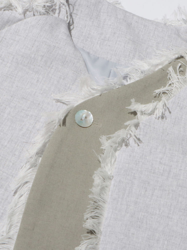 TWOTWINSTYLE Round Neck Hit Color Irregular Hem Coat