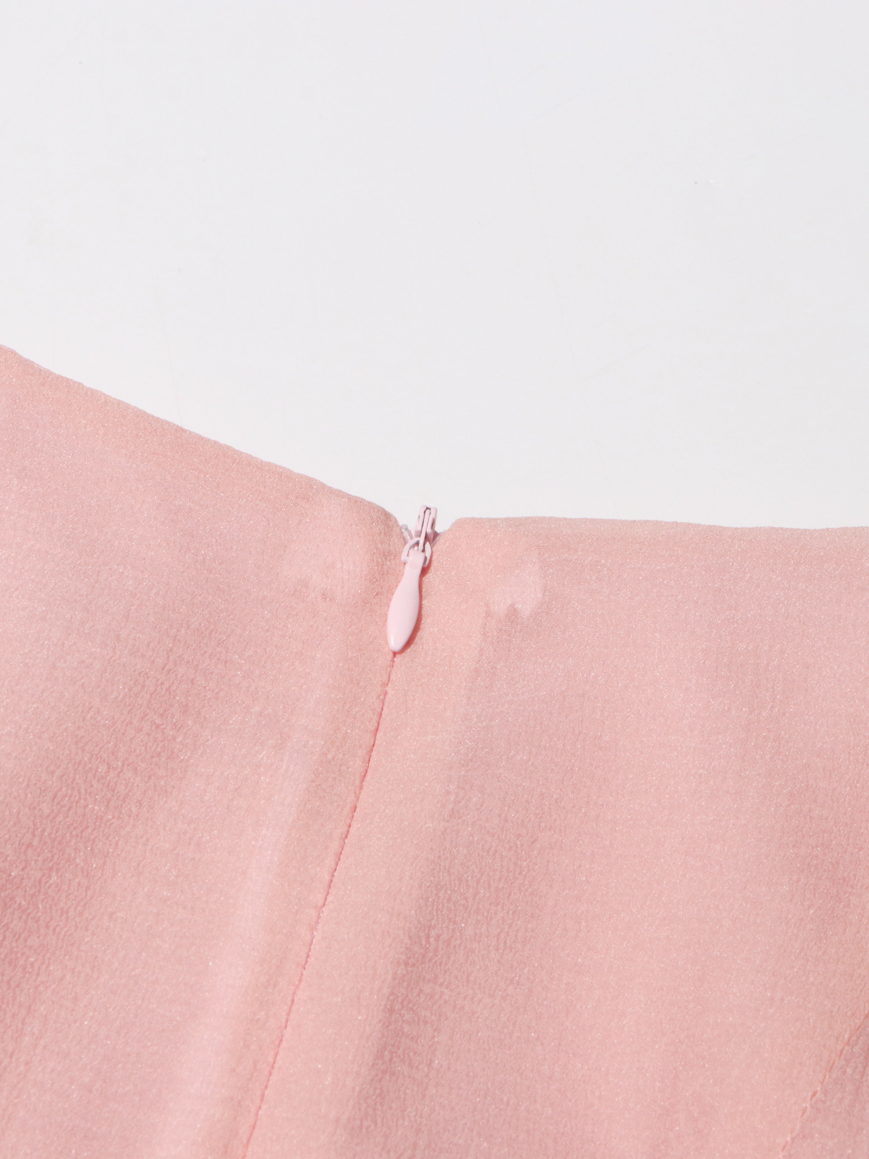 TWOTWINSTYLE Round Neck Bell Sleeve High Waist Dress