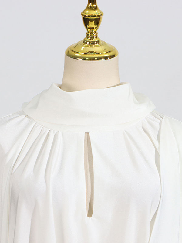 TWOTWINSTYLE Solid Stand Collar Long Sleeve Pleated Dress