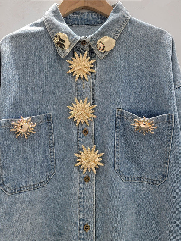 TWOTWINSTYLE Loose Patchwork Metal Decoration Casual Denim Shirt