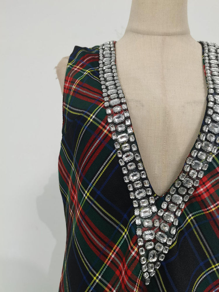 TWOTWINSTYLE Plaid V Neck Patchwork Diamond Fashion Dress