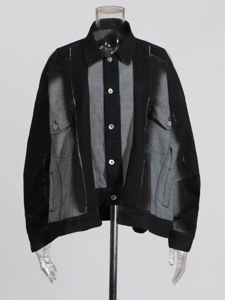 TWOTWINSTYLE Hit Color Lapel Long Sleeve Loose Denim Jacket