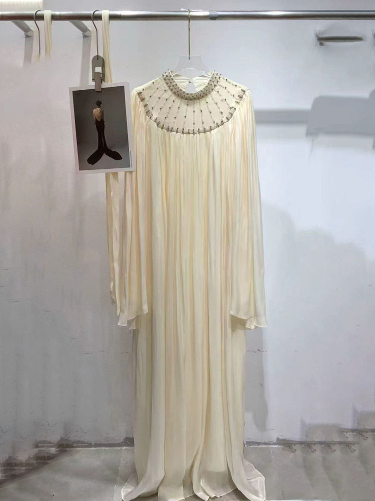 TWOTWINSTYLE Solid Round Neck Long Sleeve Vintage Dress