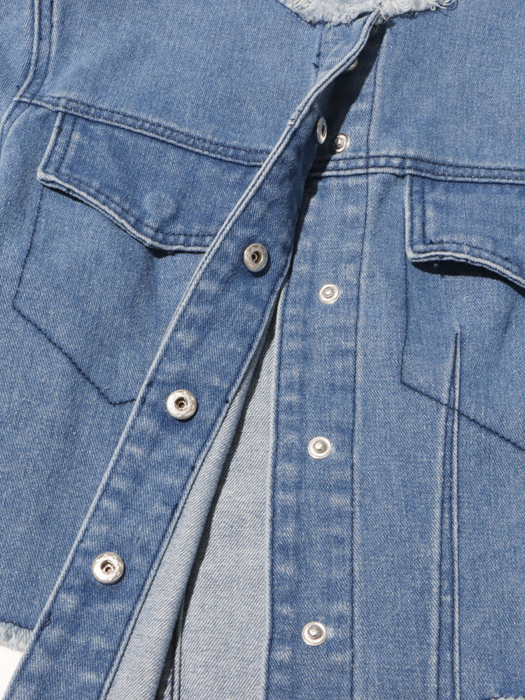 TWOTWINSTYLE Round Neck Patchwork Pocket Vintage Denim Coat
