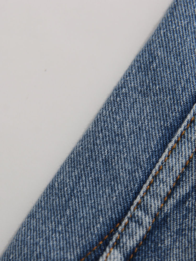 TWOTWINSTYLE V Neck Long Sleeve Spliced Belt Fashion Denim Coat