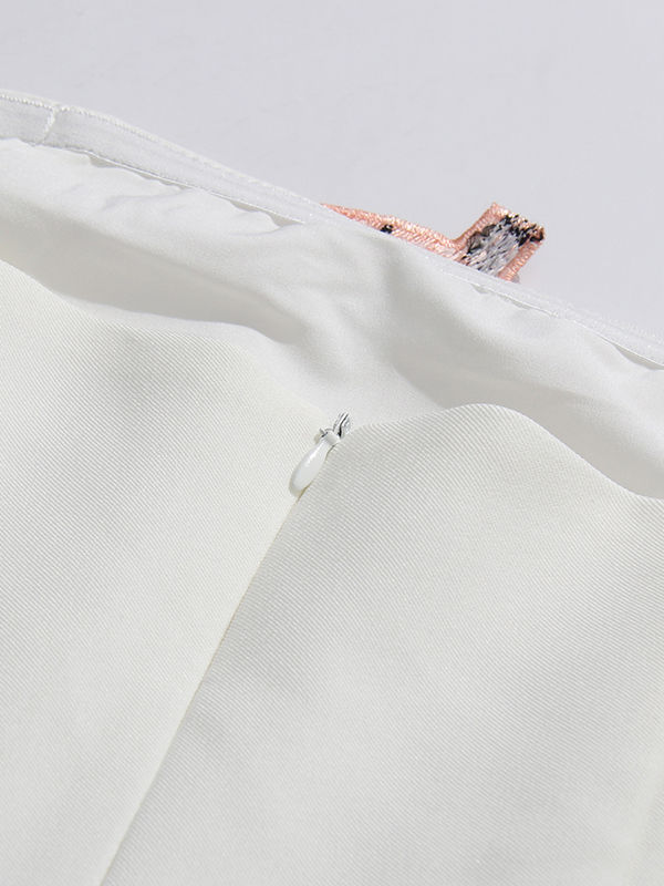 TWOTWINSTYLE Solid Sleeveless Spliced Embroidered Patch Tunic Elegant Dress