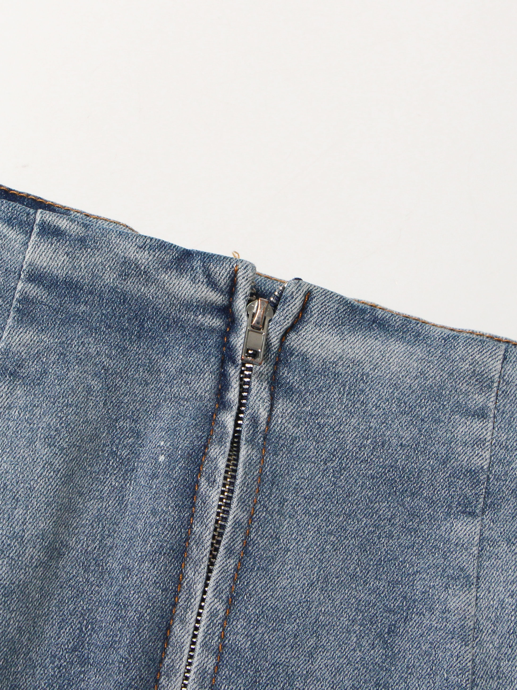 TWOTWINSTYLE Hit Color High Waist Casual Denim Skirt