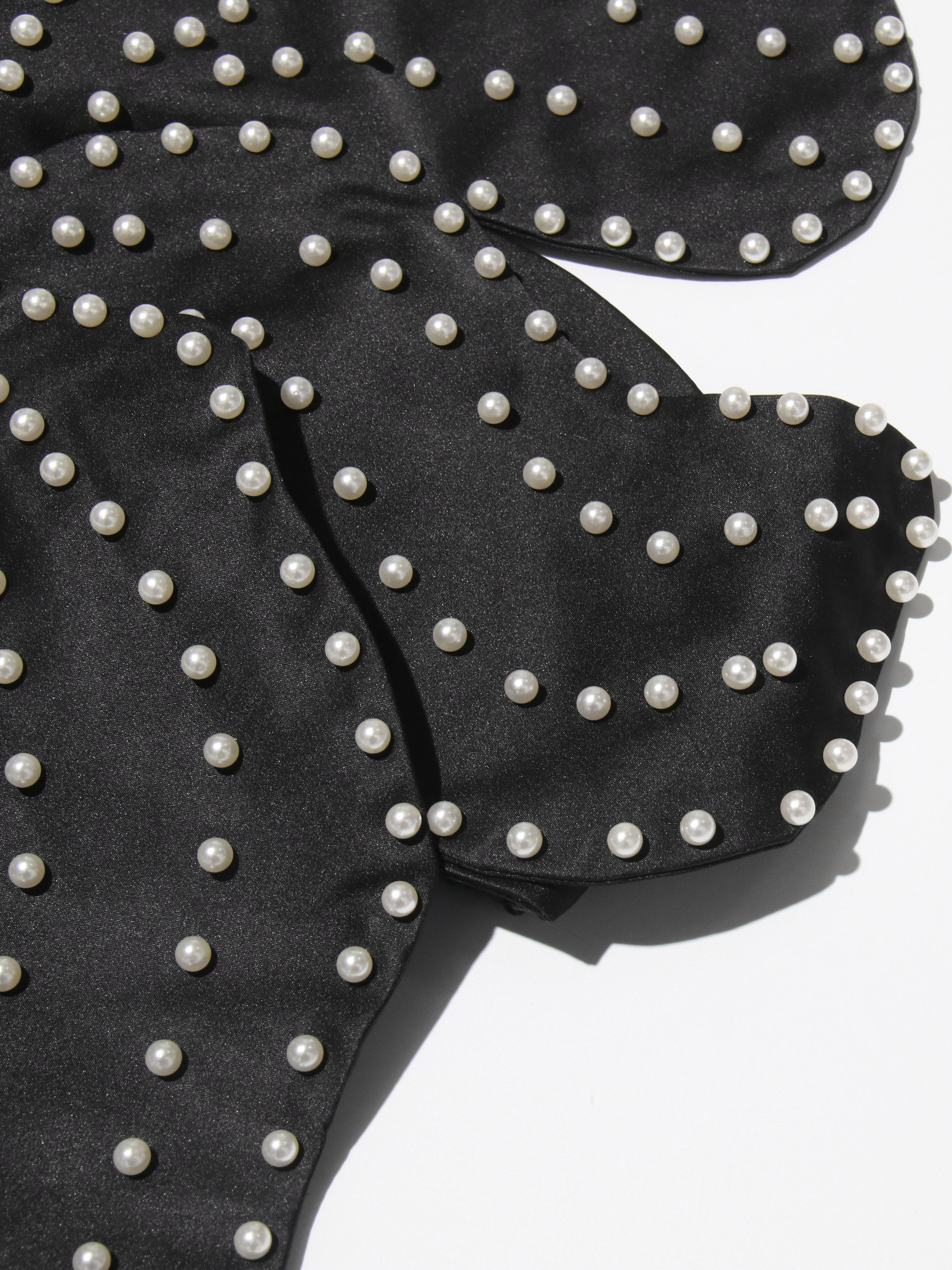 TWOTWINSTYLE Off Shoulder Patchwork Pearl Sexy Vest