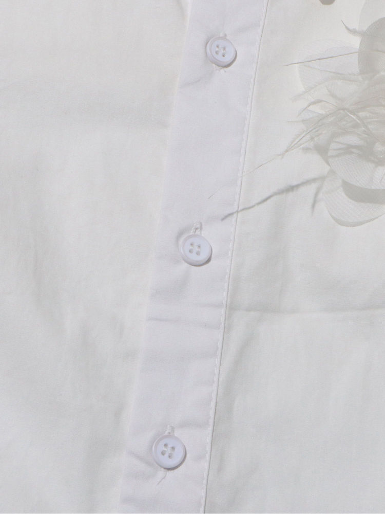 TWOTWINSTYLE Off Shoulder Patchwork Flower Crop Shirt