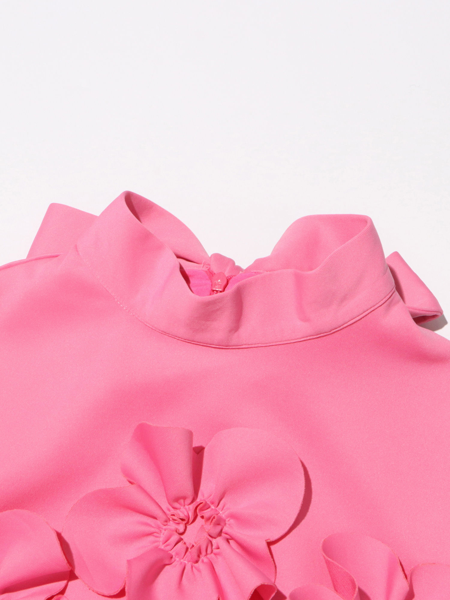 TWOTWINSTYLE Stand Collar Sleeveles Spliced 3D Flower Chic Dress
