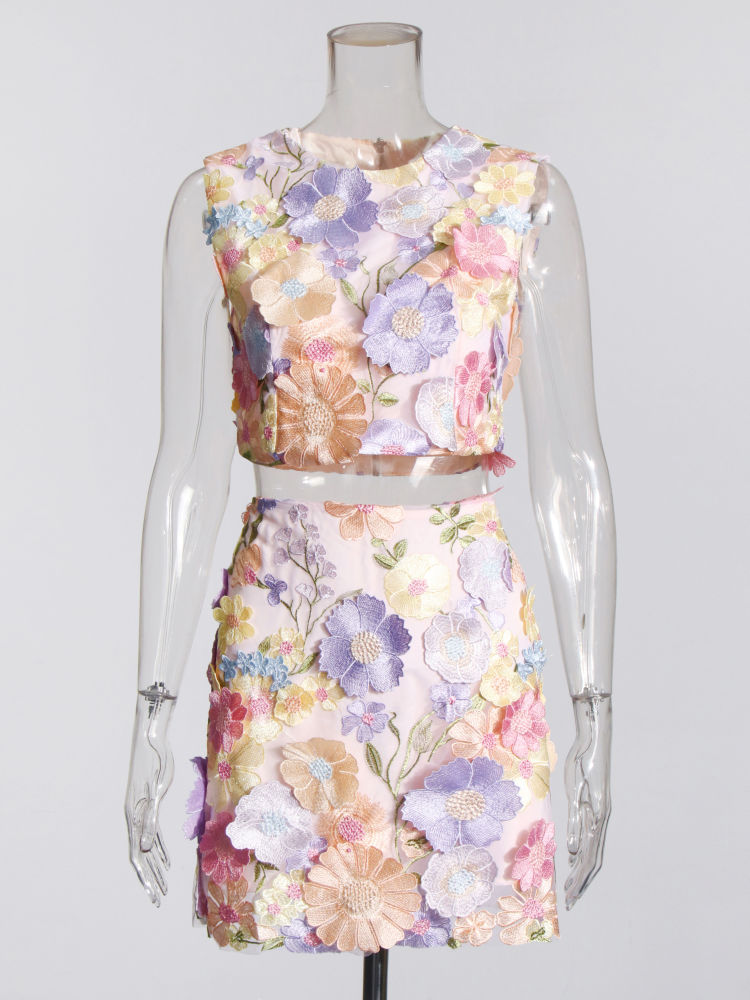 TWOTWINSTYLE Round Neck Hit Color Top High Waist Skirt Elegant Two Piece Set