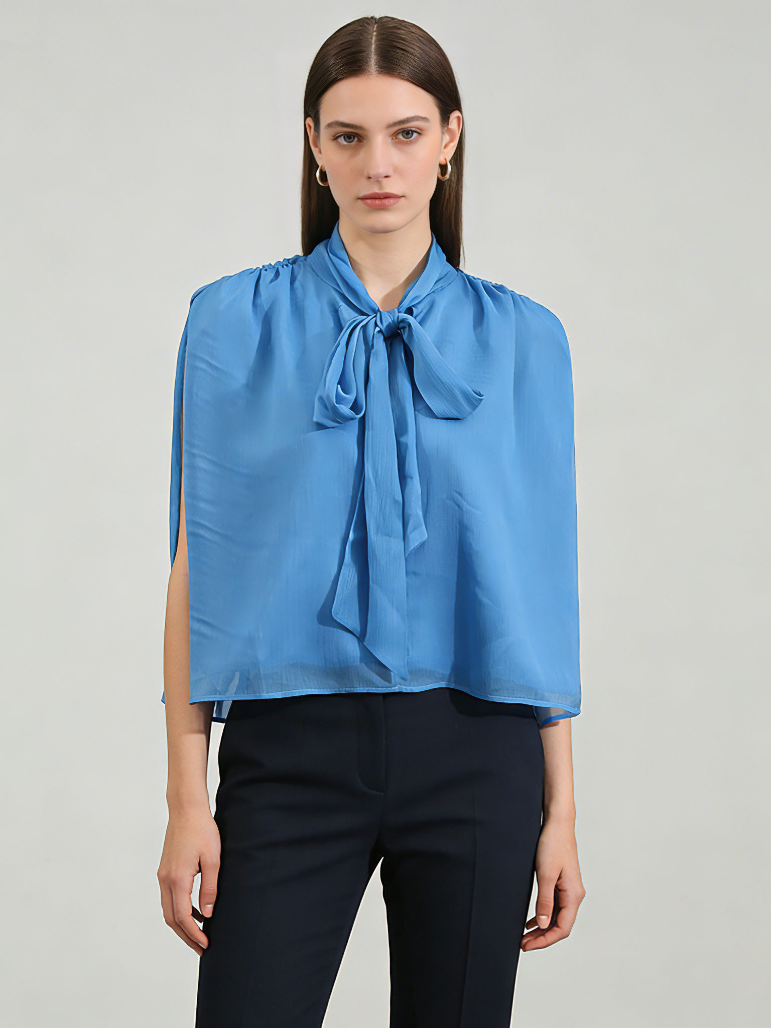 TWOTWINSTYLE Solid Stand Collar Sleeveles Designer Shirt