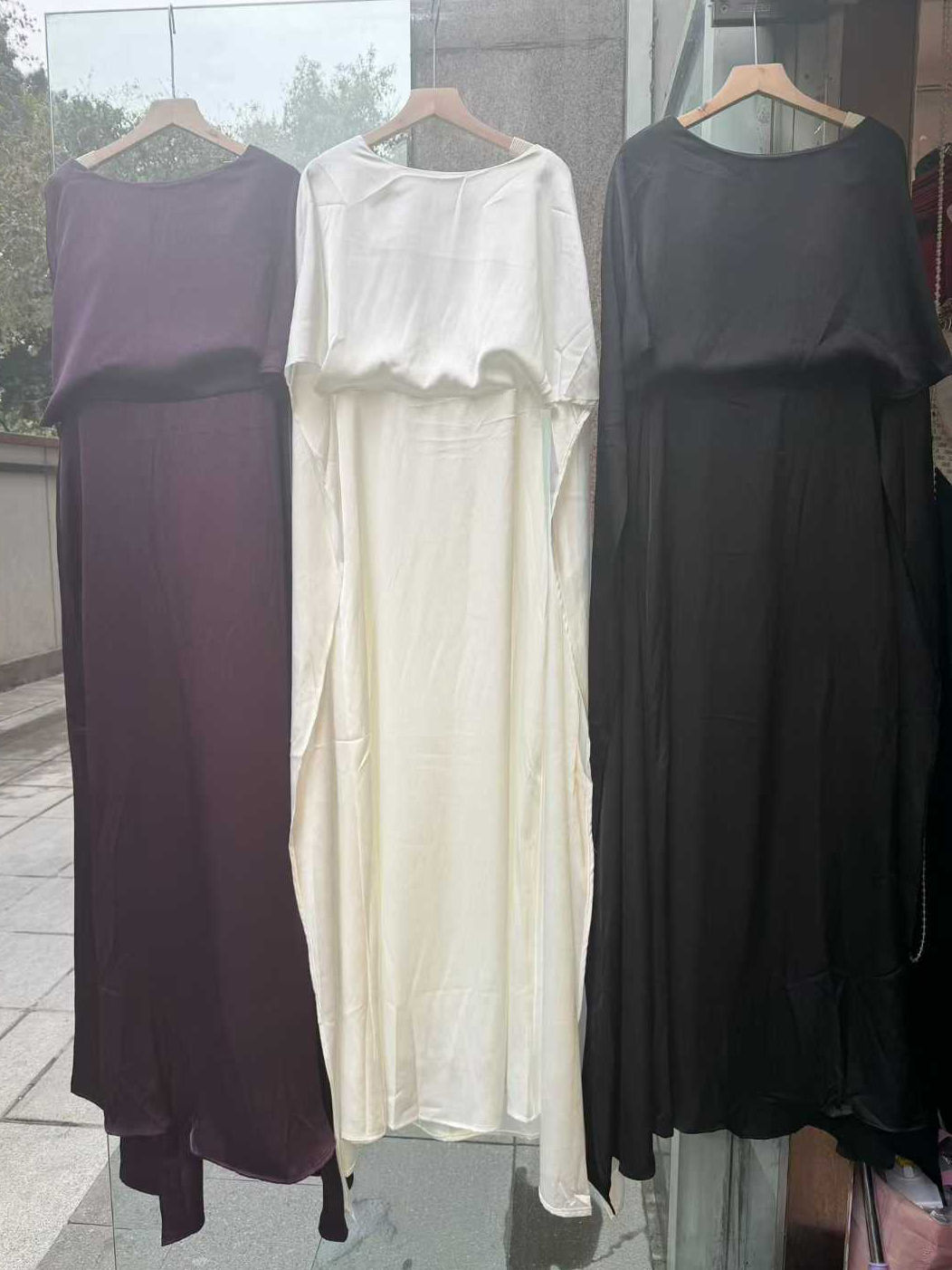 TWOTWINSTYLE Round Neck Loose High Waist Vintage Midi Dress