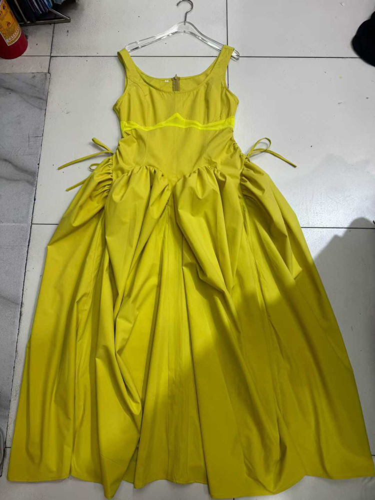 TWOTWINSTYLE Sleeveles High Waist Spliced Bowknot Designer Dress