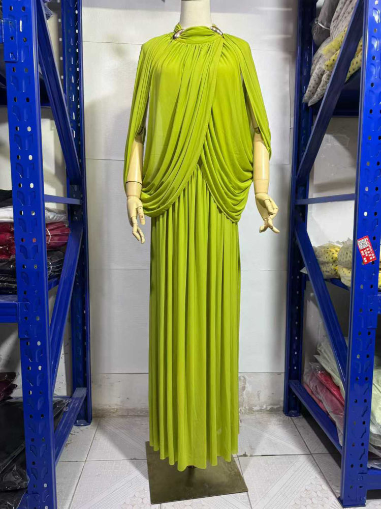 TWOTWINSTYLE Stand Collar Sleeveles Patchwork Metal Pleated Fashion Dress