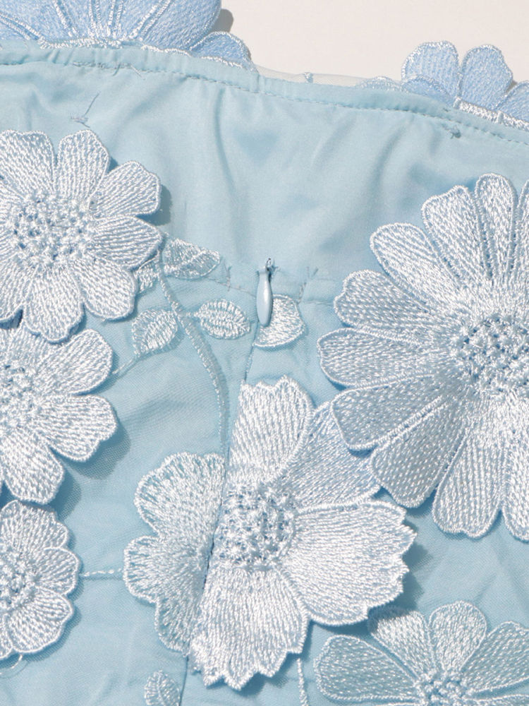 TWOTWINSTYLE Sleeveles Patchwork 3D Flower High Waist Dress